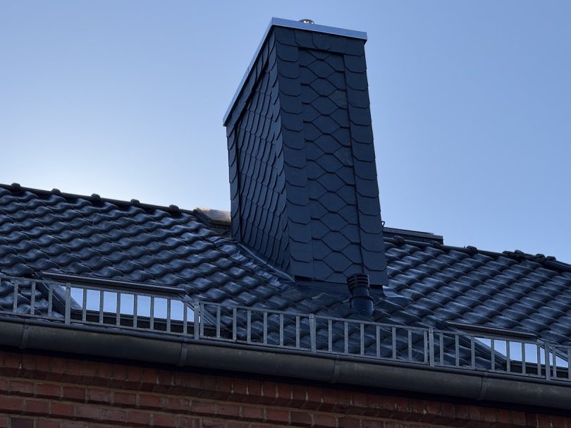 Schornstein neu eingefasst