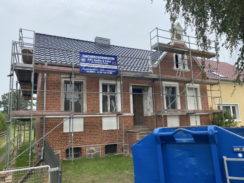 Dacherneuerung Frontansicht