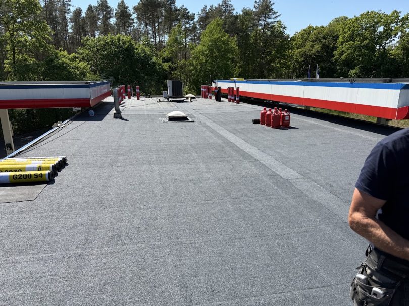 Dacherneuerung Nordöl-Tankstelle Malliß