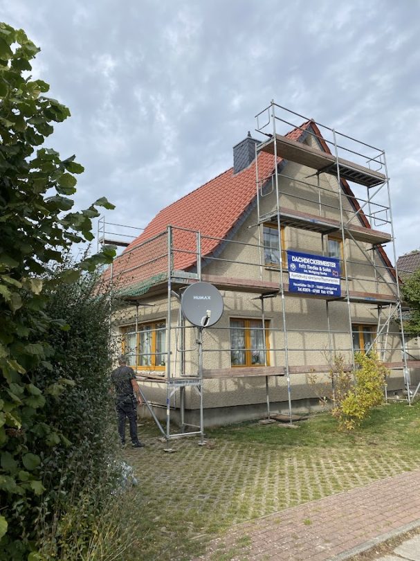 Dacherneuerung Ansicht Front